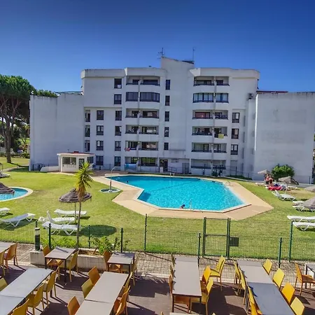 Apartamento Two Bed In Vilamoura *